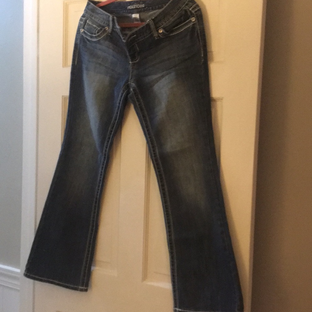 Boot cut jeans